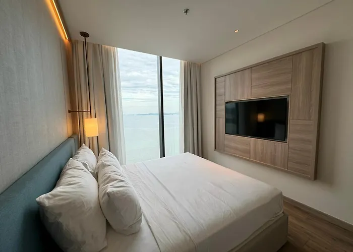 Khách sạn A La Carte 5*